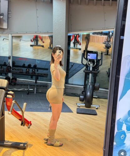 MOIKA Butt Lifting Essential Oil photo review