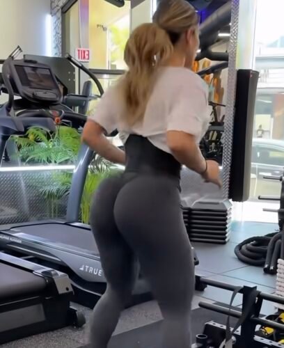 DHOP Peach Butt Plumping Cream photo review